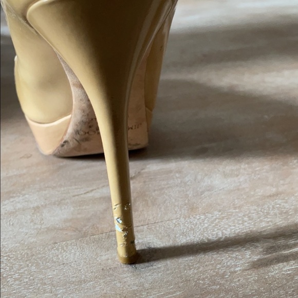 Jimmy Choo nude platform pumps - Picture 4 of 5